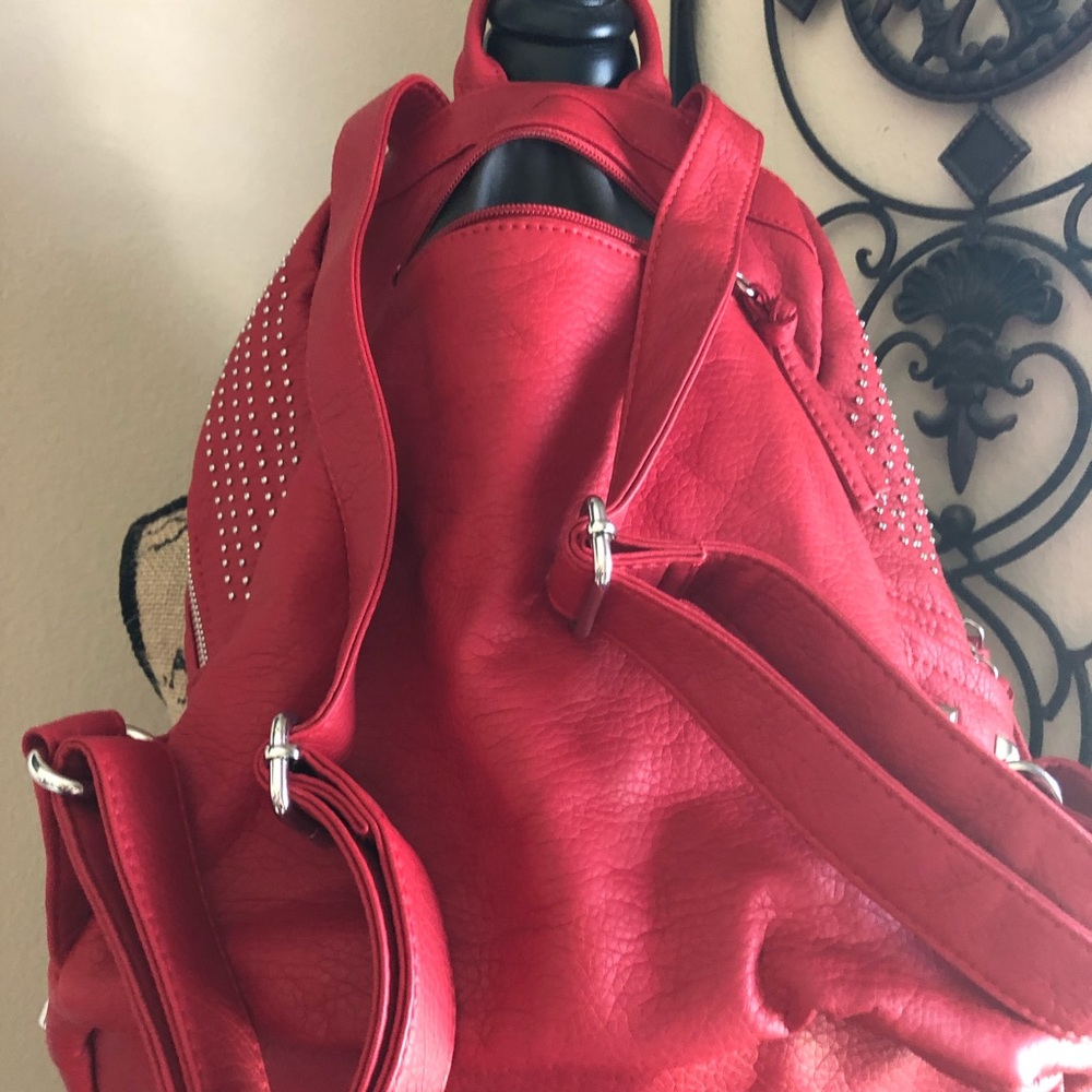 Red Backpack 🎒🔥”NEW” - Picture 3 of 6